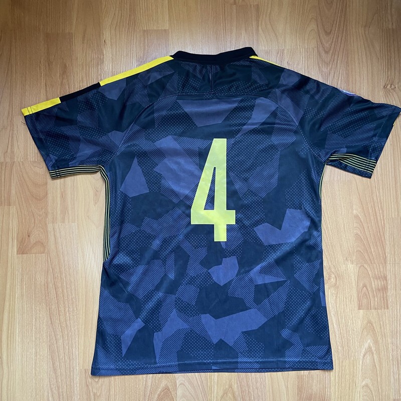 Nike Tottenham Hotspur Authentic 2017 # 4 Soccer Football Jersey Men’s Small gallery