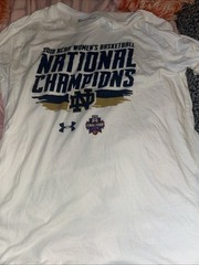 UNDER ARMOUR Womens 2018 NCAA FINAL 4 Basketball Championships New SIZE: Large