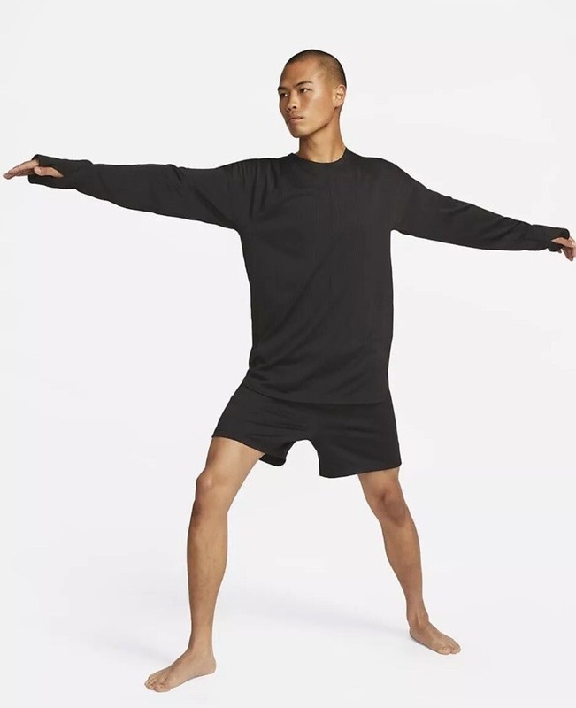 $85 Nike Dri Fit Yoga Black Long Sleeve Shirt FB7775 010 Men’s Size Medium gallery