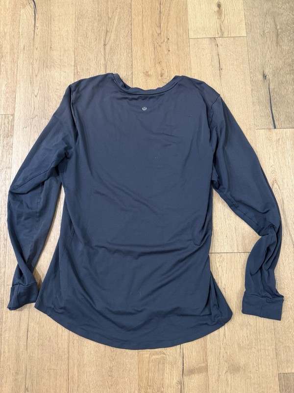 Lululemon Men's MediumLong Sleeve Vent Tech 1.0 Older Superior LuluLemon Quality gallery