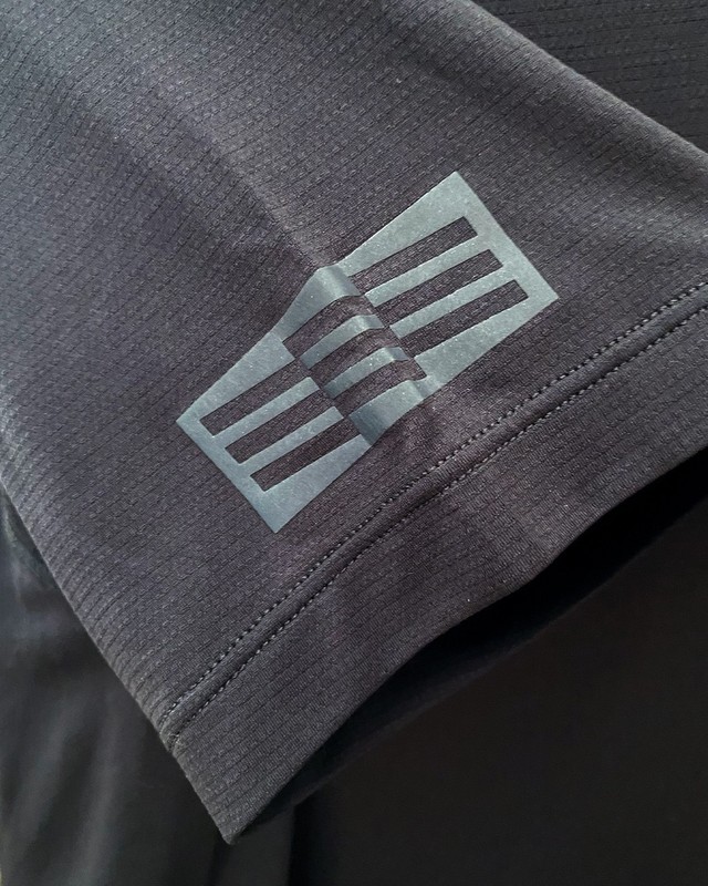 Janji Men's Run All Day Tee - Size Medium - Excellent Condition gallery