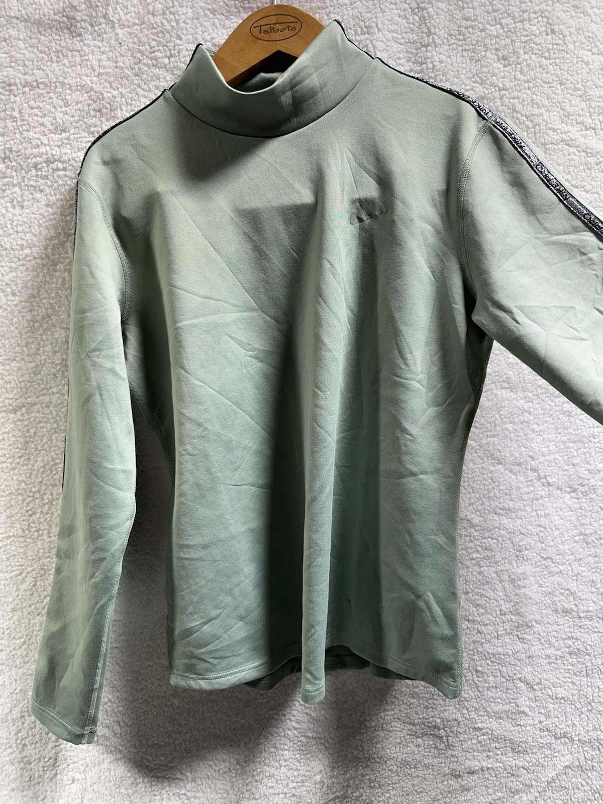 Nike Pro Dri-fit Therma Fit Under-shirt. Color: Sage Green. Size L New W/O Tags gallery