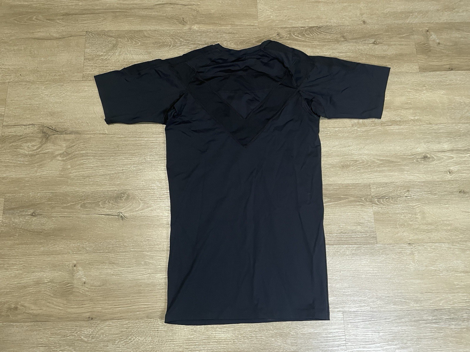 DFND Recovery Compression Training Shirt Mens Sz L Short Sleeve Running Black gallery