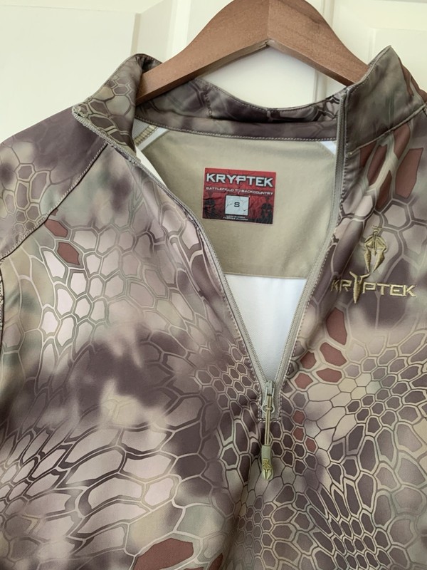 Kryptek Highlander Pullover Mens Small 1/4 Zip Long Sleeve Camo With Glove Small gallery