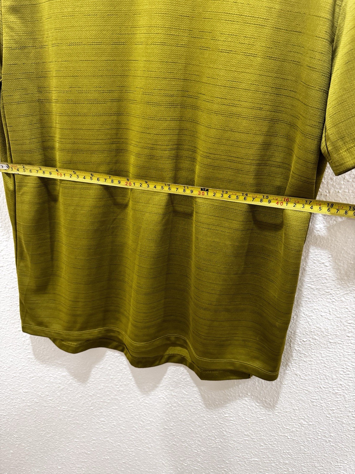 Nike Dri Fit Men's Shirt Miler Running Top Short Sleeve Olive Green AJ7565 307.. gallery