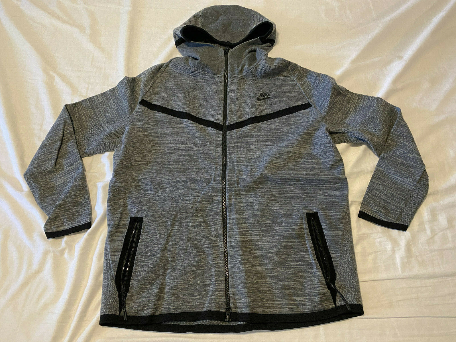 Nike Tech Knit Windrunner Jacket Size L 728885-043 Size Size NSW NikeLab Used gallery