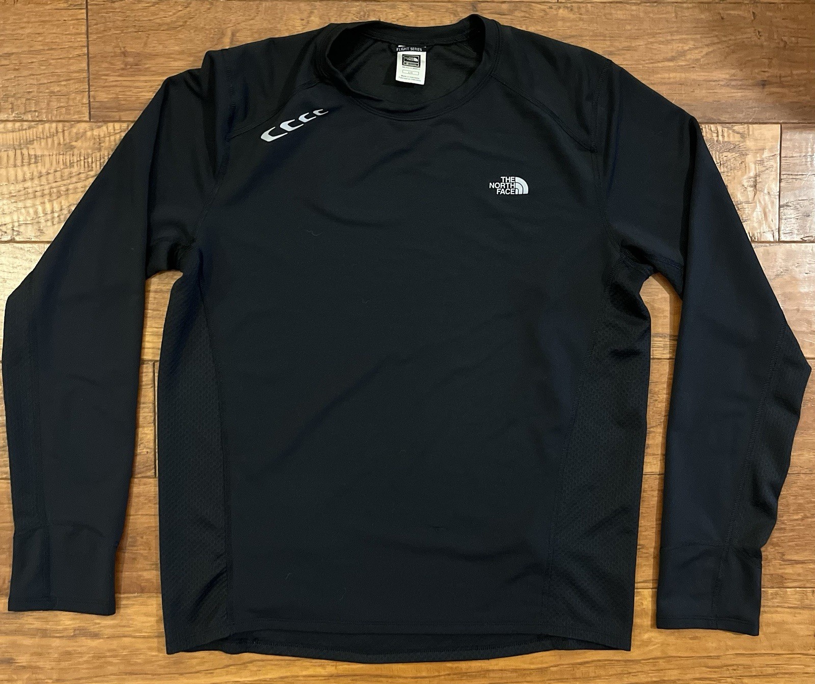THE NORTH FACE Flight Series Long Sleeve Black Shirt - Size Large - Thumb Holes gallery