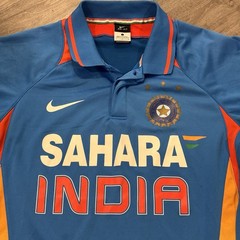Nike Dri-Fit Men`s Sahara India Cricket Short Sleeve Jersey Polo Shirt / Size 44