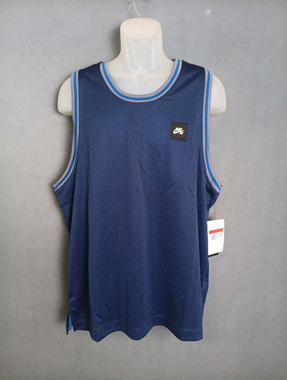 Nike SB Basketball Skate Reversible Jersey Size L Unisex Midnight Navy Blue NWT gallery