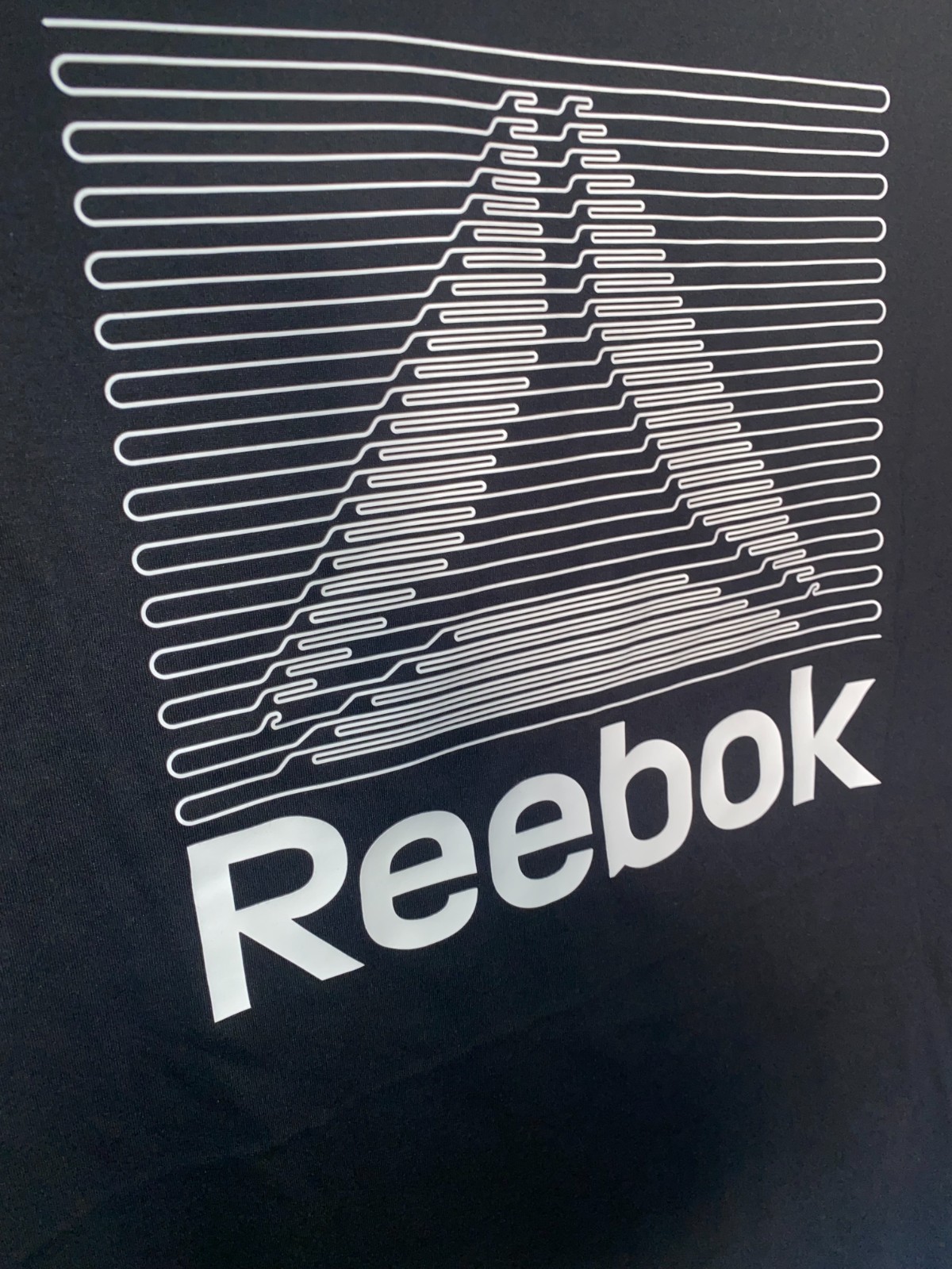 REEBOK Mens Graphic BLACK SS T-Shirt NEW Size L gallery