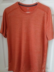 ✨️DSG Movement Performance Orange Men’s Medium Short Sleeve Athletic Shirt✨️