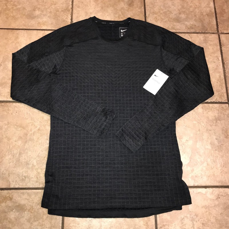 Men's NIke Pro Tech Pack Long Sleeve Running Shirt-Size: M (BV4503) gallery