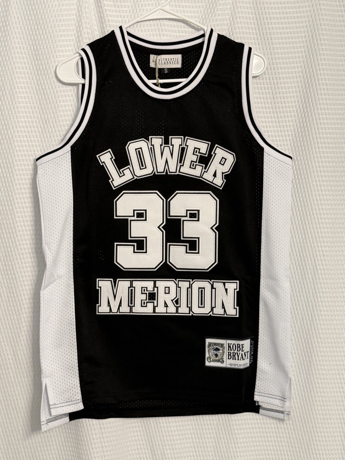 Kobe Bryant Lower Merion High School jersey. Adult Small NWT gallery