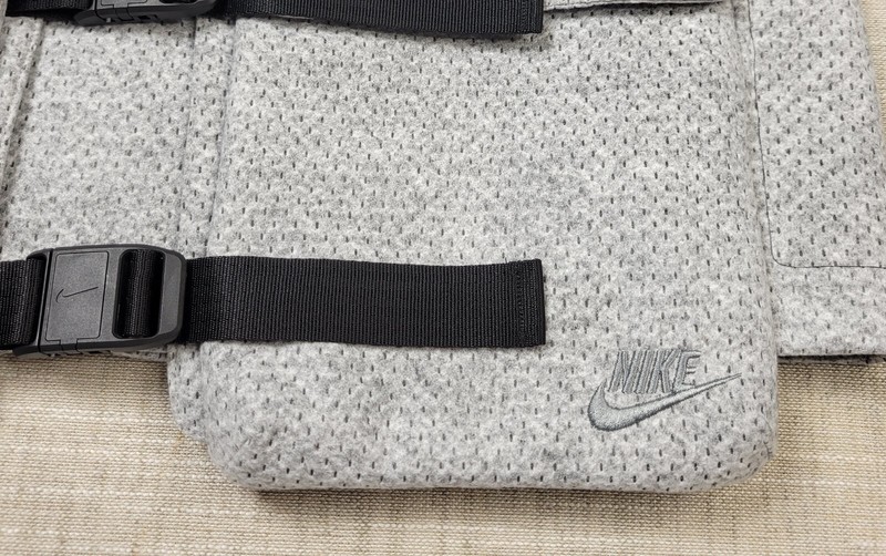 NIKE Forward Tech Pack Utility Vest XXS/XS Mens Gray Black Gilet Oversized Fit gallery