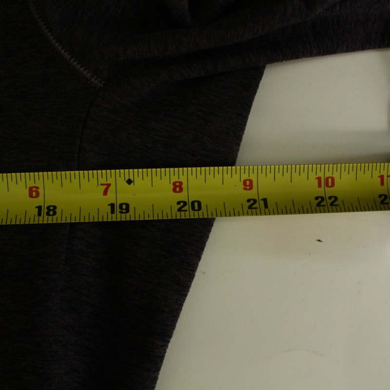 Lululemon Mens 1/2 Zip Pullover Size L Long Sleeve Warm gallery