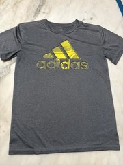 adidas Men’s Gray Yellow Logo Graphic Short Sleeve Crew Neck T-Shirt S