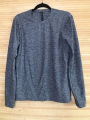 Lululemon Surge Warm Crew Men’s sz M Heather Black Long Sleeve pocket shirt