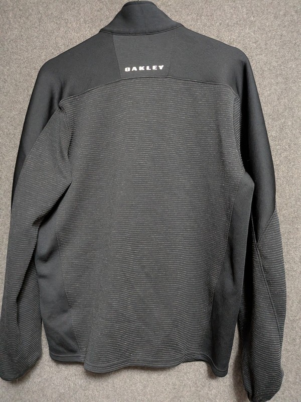 Oakley Men's Gridlock Pullover Top, Medium, Blackout gallery