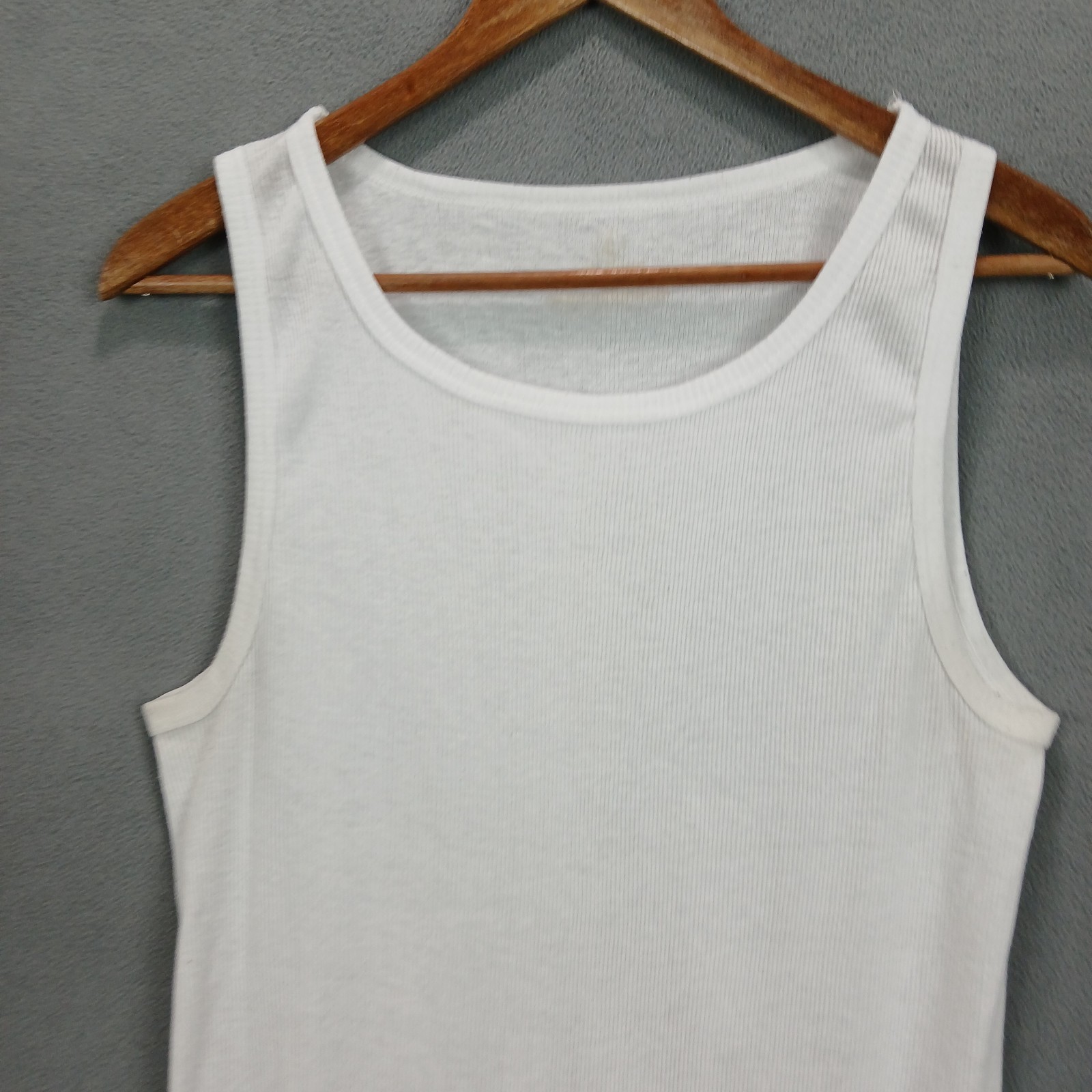 Volcom Tank Top Mens Large White Logo Ribbed Scoop Neck Wide Strap Athletic gallery