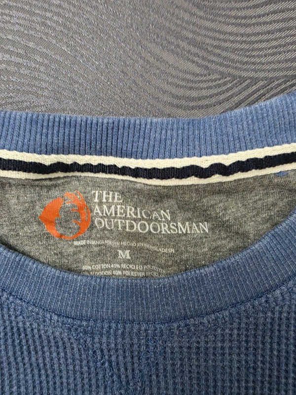 The American Outdoorsman Men's Blue Long Sleeve Crew Neck Knit T-Shirt M gallery