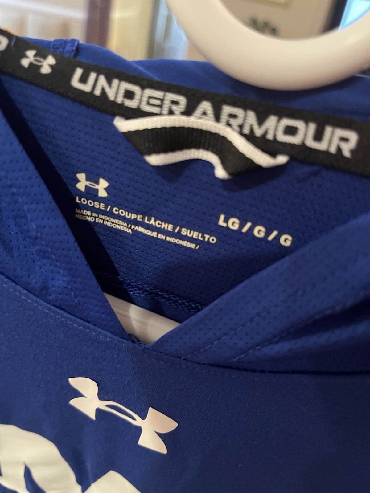 IMG Blue Top Sleeveless L Large Under Armour Loose Fit Mens Pull over Hood gallery