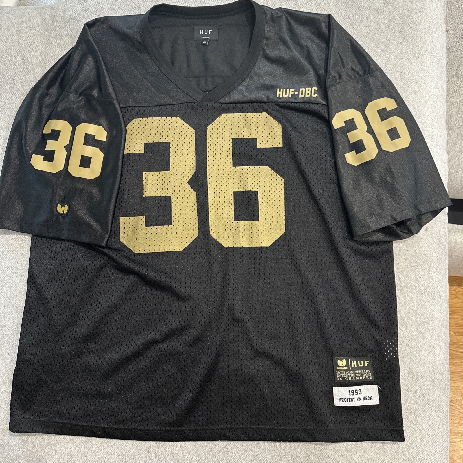 🟨 🙌 HUF X Wu-Tang Authentic Football Jersey 2XL XXL Dunks 36 Chambers PreOwned gallery