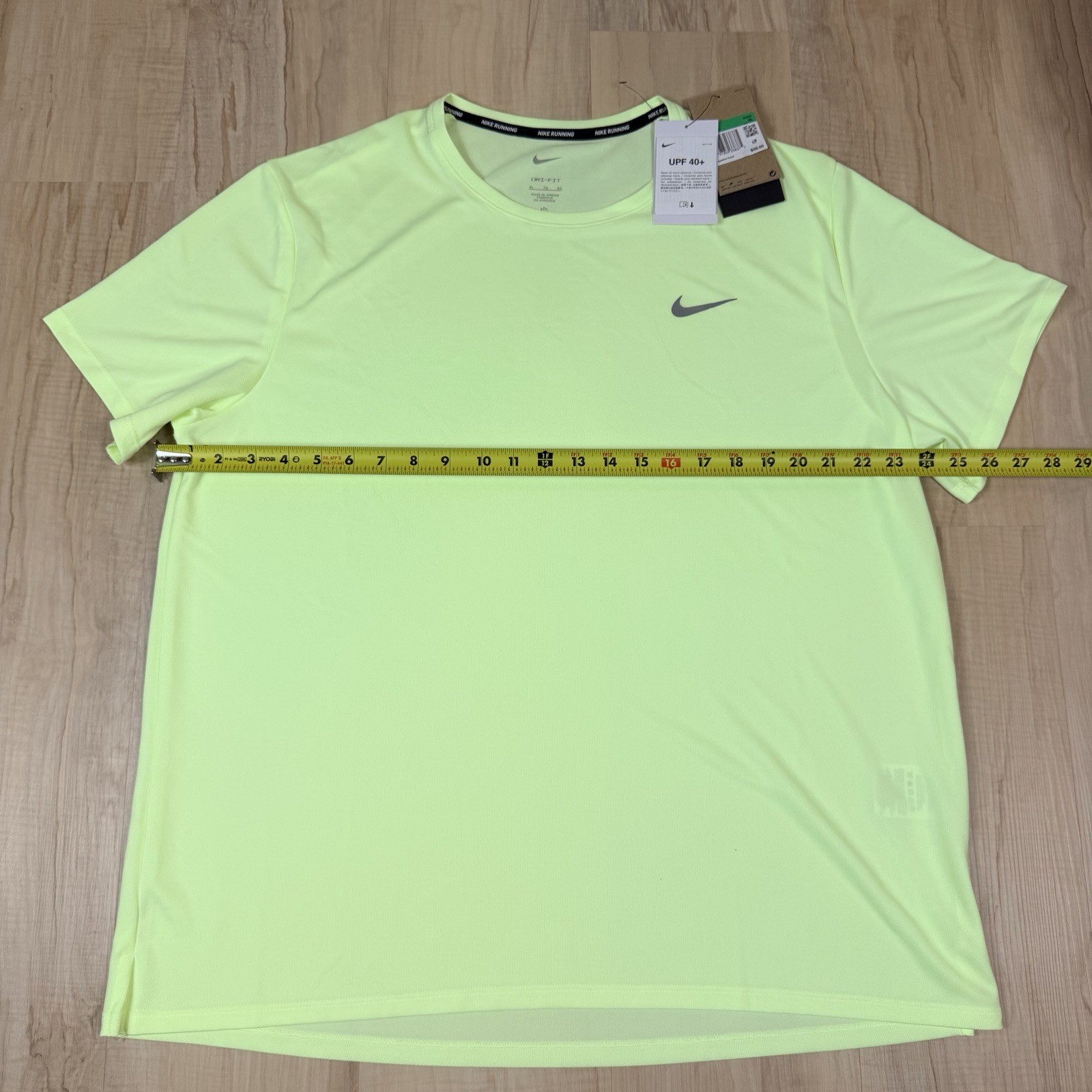 Nike Miler Dri-FIT 2Pc Running Set Men's Size XL Reflective Green Shirt Shorts gallery