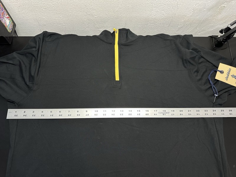 NWT Chubbies The Obsidian Movementum Black 1/4 Zip Men’s Size XXL gallery