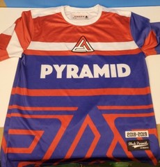 Black Pyramid Jersey Size Medium, Short Sleeve, Pre-owned RED,WHITE & BLUE 18-19