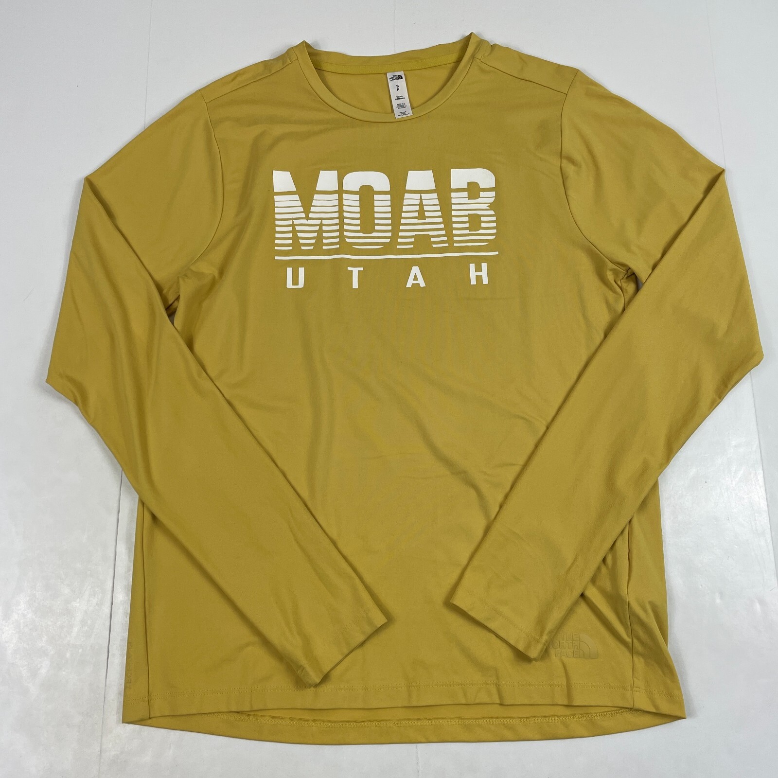The North Face Shirt Mens Small Yellow Flashdry Moab Utah Long Sleeve Climbing gallery