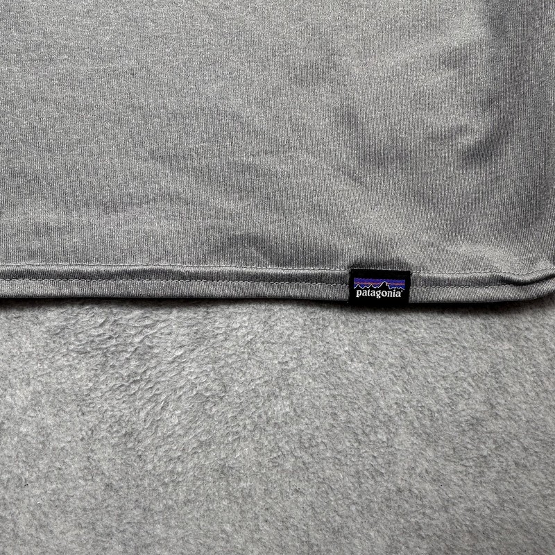 Patagonia Capilene Daily Baselayer Tee Shirt Mens Large Gray Built To Endure gallery