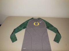 Nike Oregon Ducks Baseball Compression Shirt Authentic Team Issue Men’s Medium M