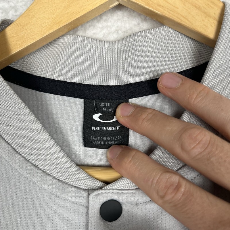Oakley Polo Shirt Blade Collar Gray Snap Button Large Performance Fit Athletic gallery