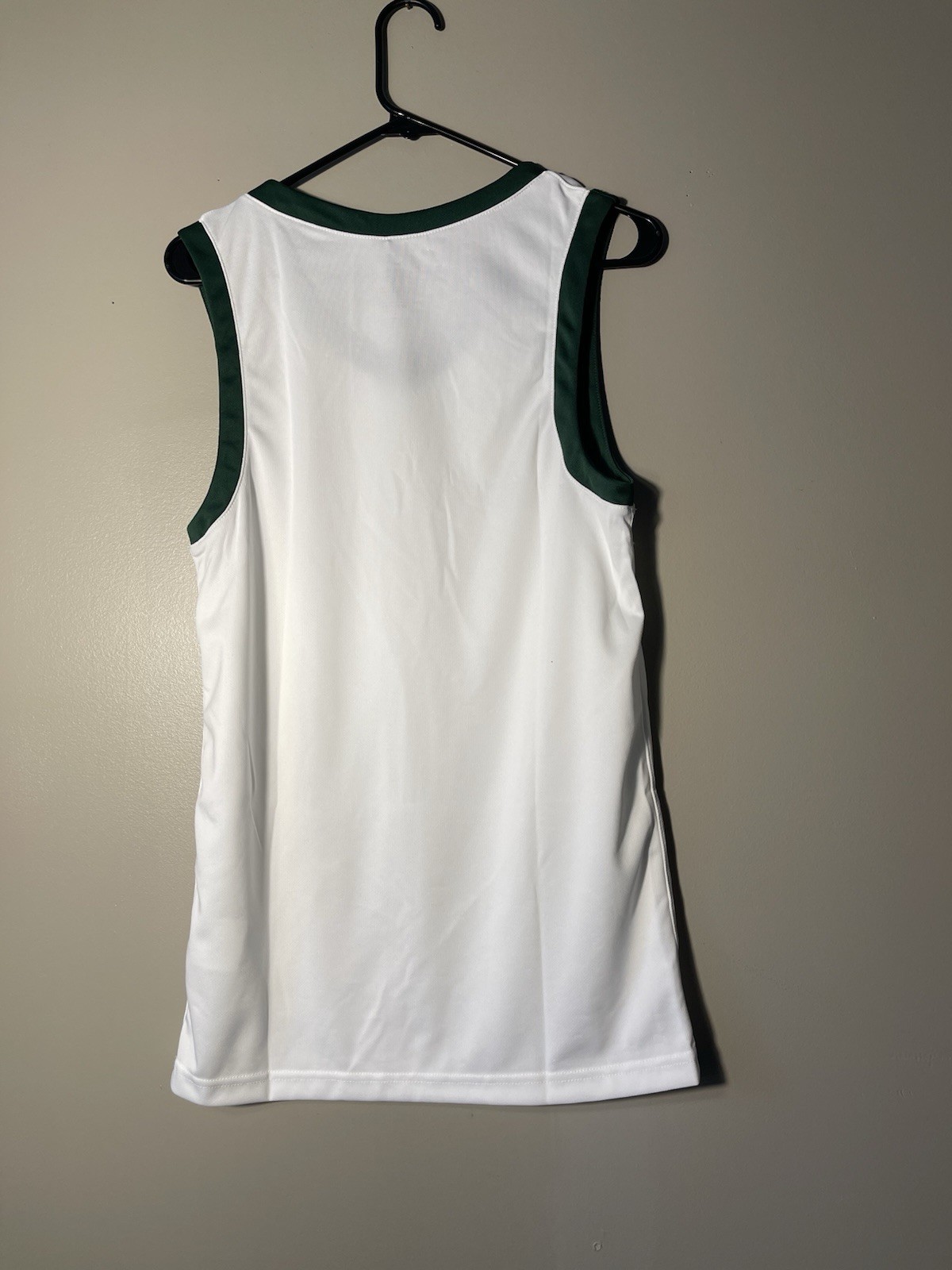 Nike Men’s Dri-Fit Crossover Basketball Jersey White/ Green Sz S New gallery