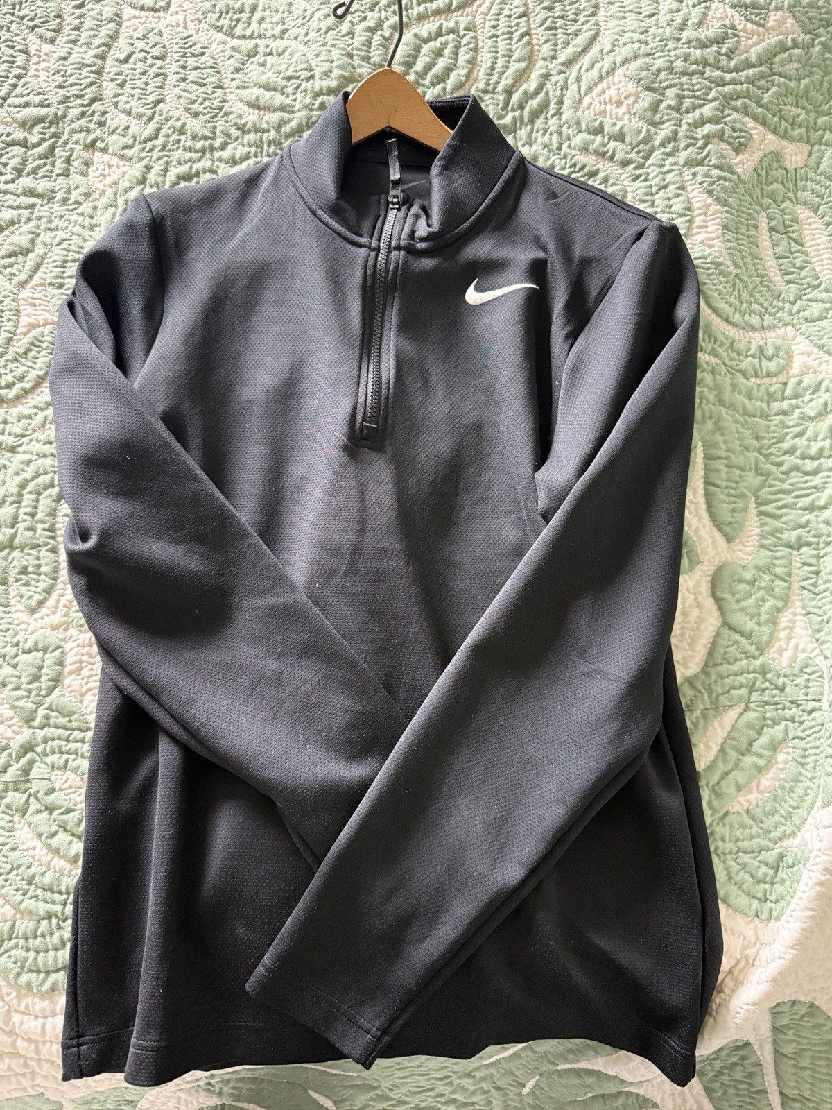 Nike Dri Fit Long Sleeve Black Golf Pullover 1/4 Zip S/M gallery