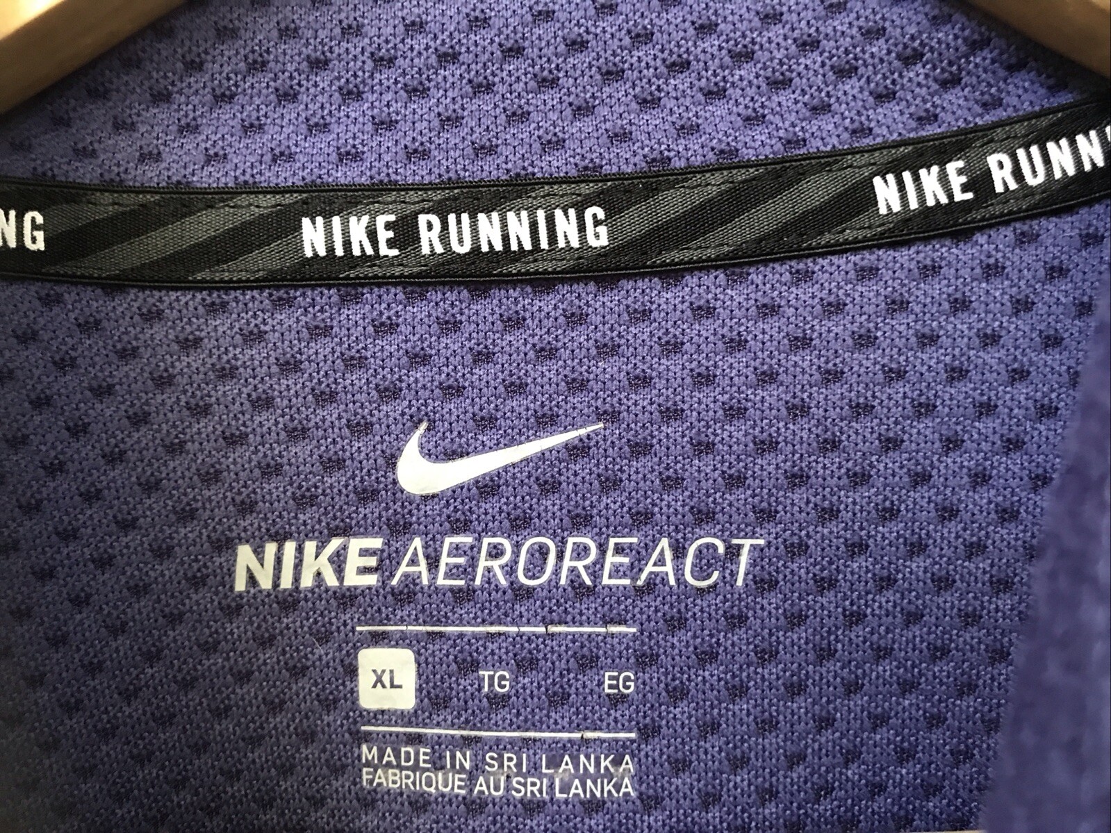 Nike Aeroreact 1/2 Zip Mens Reflective Training Shirt Size XL 800653-508 gallery