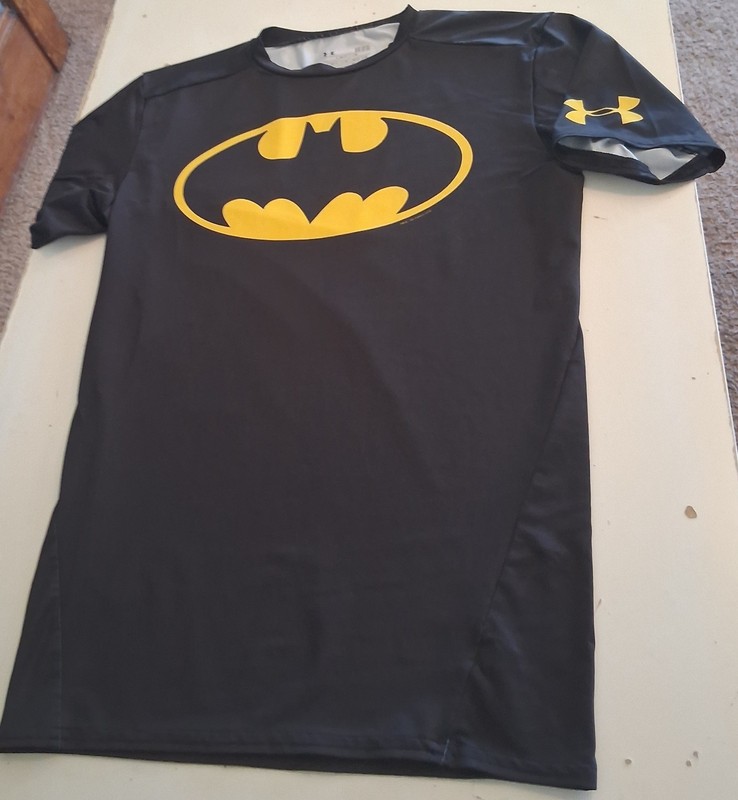 Under Armour DC Comics Batman Large Compression Tee Shirt gallery
