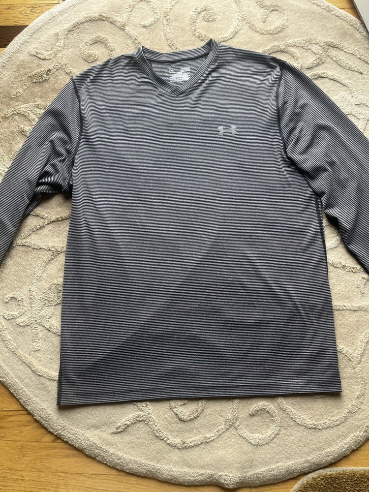 Under Armour Men's Fitted Long Sleeve Shirt - Black & Gray Striped