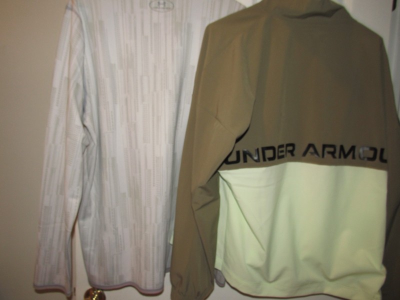 All UNDER ARMOUR Men's Sz XL Lot Of {7} Sweatshirts Pullovers Shirts EUC Athleti gallery