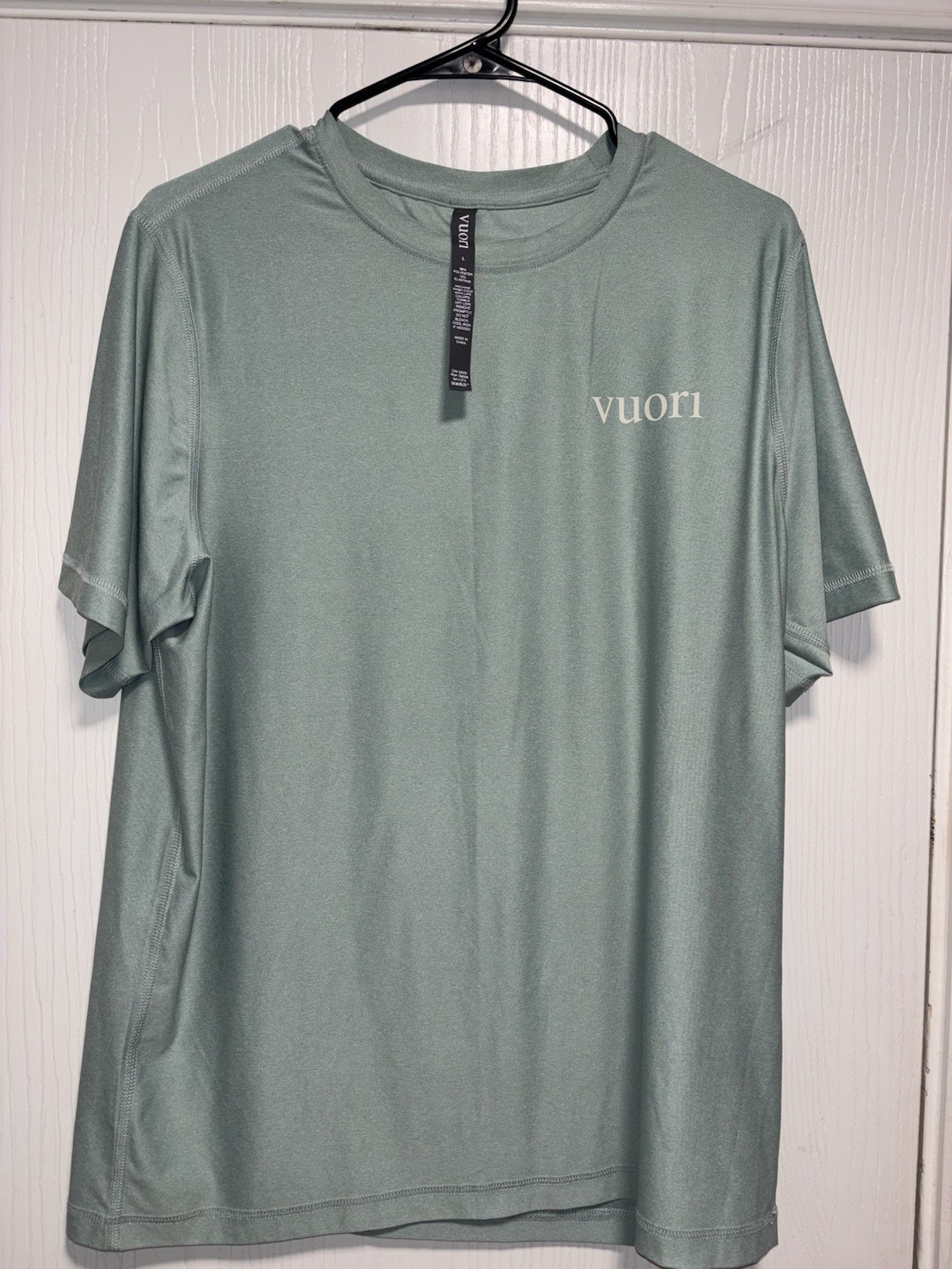 Men’s Vuori Clothing Uluwatu 24 Water Tee T-Shirt Large gallery