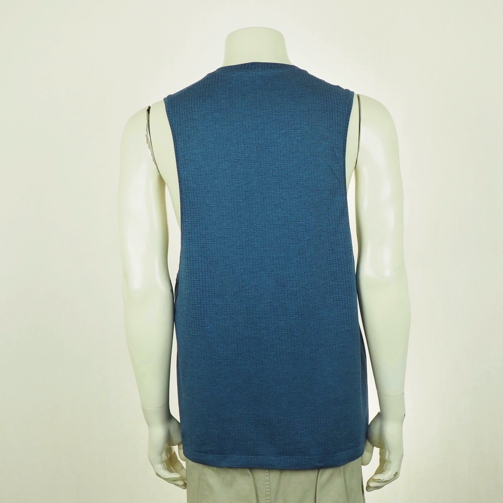 Lululemon Metal Vent Tech Tank Tee Shirt Mens Large Heather Blue Crew Training gallery