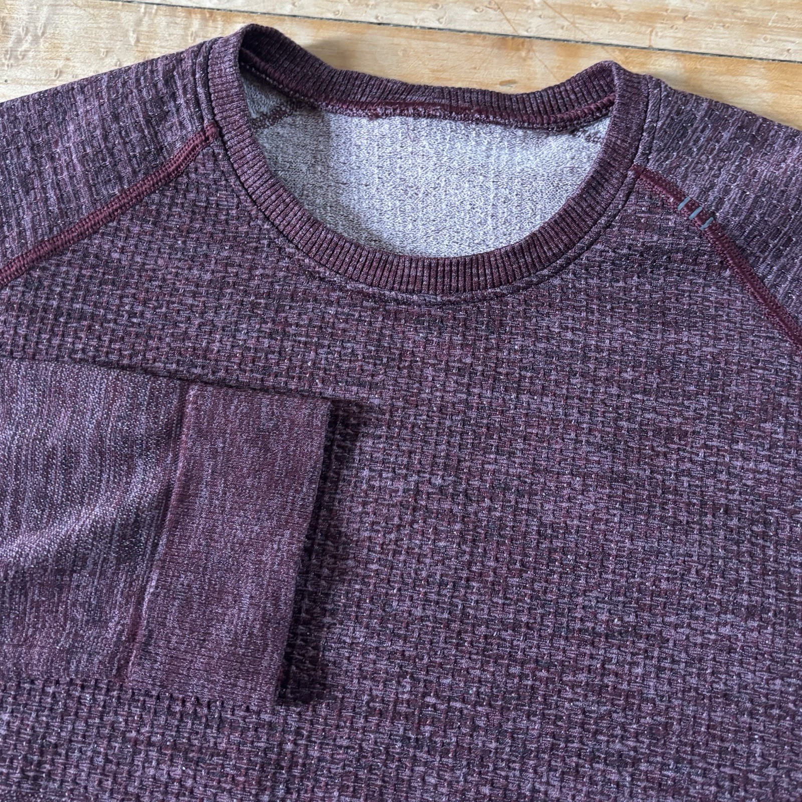 Lululemon Engineered Warmth Crewneck Merino Wool Sweater Mens L Burgundy Workout gallery