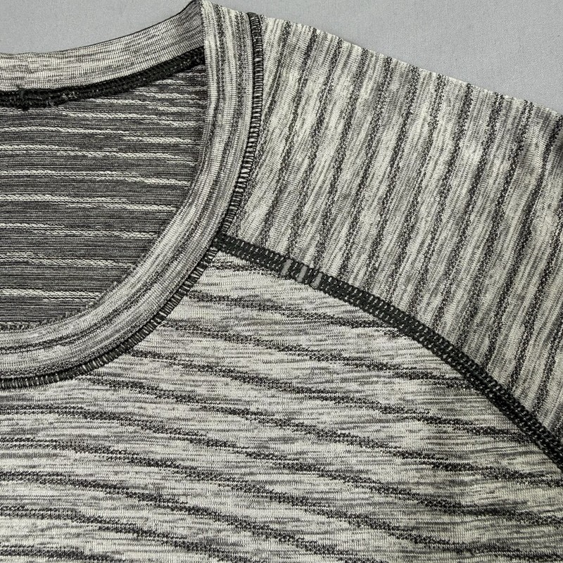 Lululemon Metal Vent Tech Shirt Mens Large Grey Short Sleeve Athletic Gym Run gallery