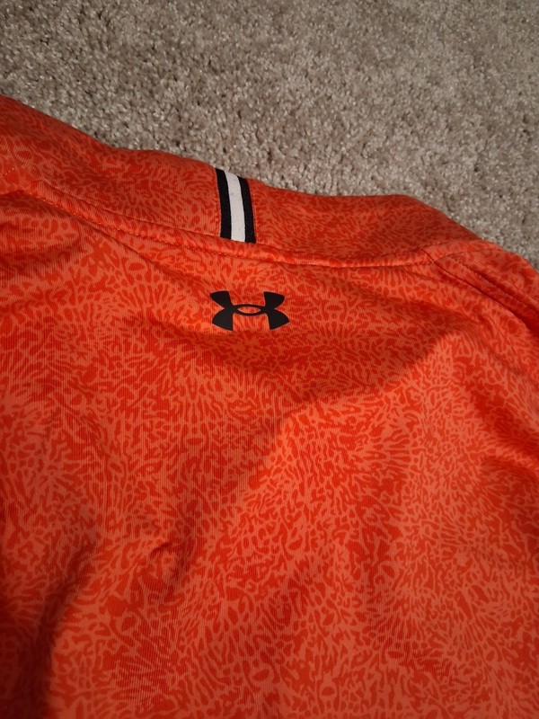 Under Armour Men's Cedar Creek Golf Quarter Zip Size Large Salmon gallery