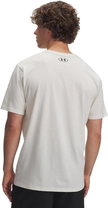 Under Armour Men's Project Rock Payoff Graphic Short Sleeve Shirt (Stone) gallery