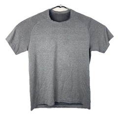 Lululemon Shirt Mens Large Gray Short Sleeve Metal Vent Tech Workout Gym Logo