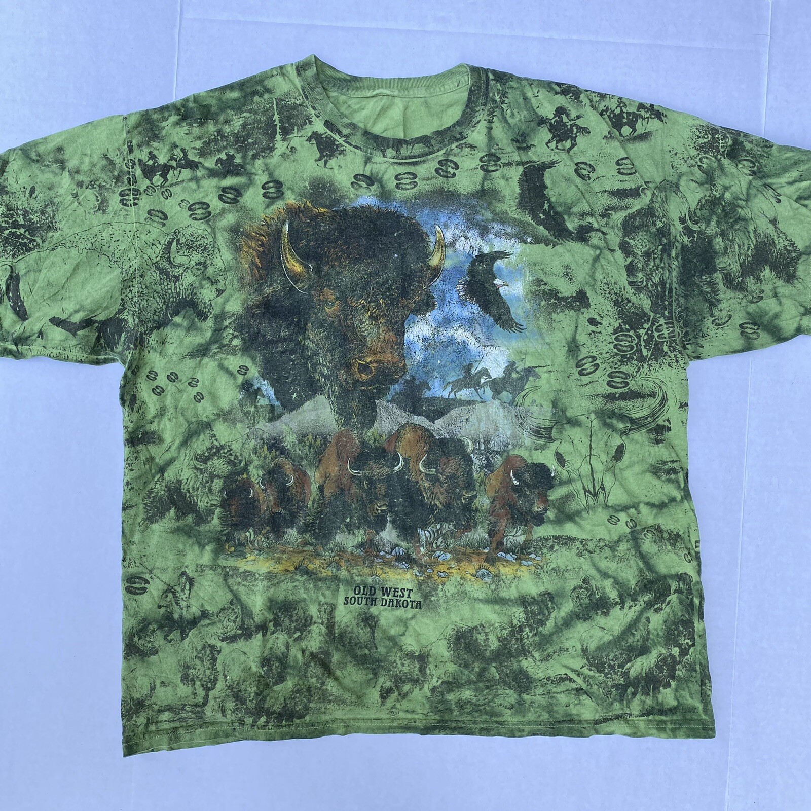 Buffalo Bison DISTRESSED T-Shirt XL Green ALL OVER Print Camo Native American gallery