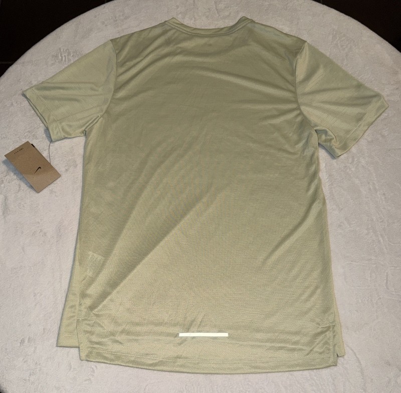 Nike Dri Fit Miler Men’s Sz S Running Top Reflective SS Olive Aura AJ7565-371 gallery