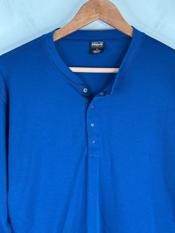 VTG Patagonia Capilene Henley M Set of 2 Midweight 1/4 Snap USA Made Base Layer gallery