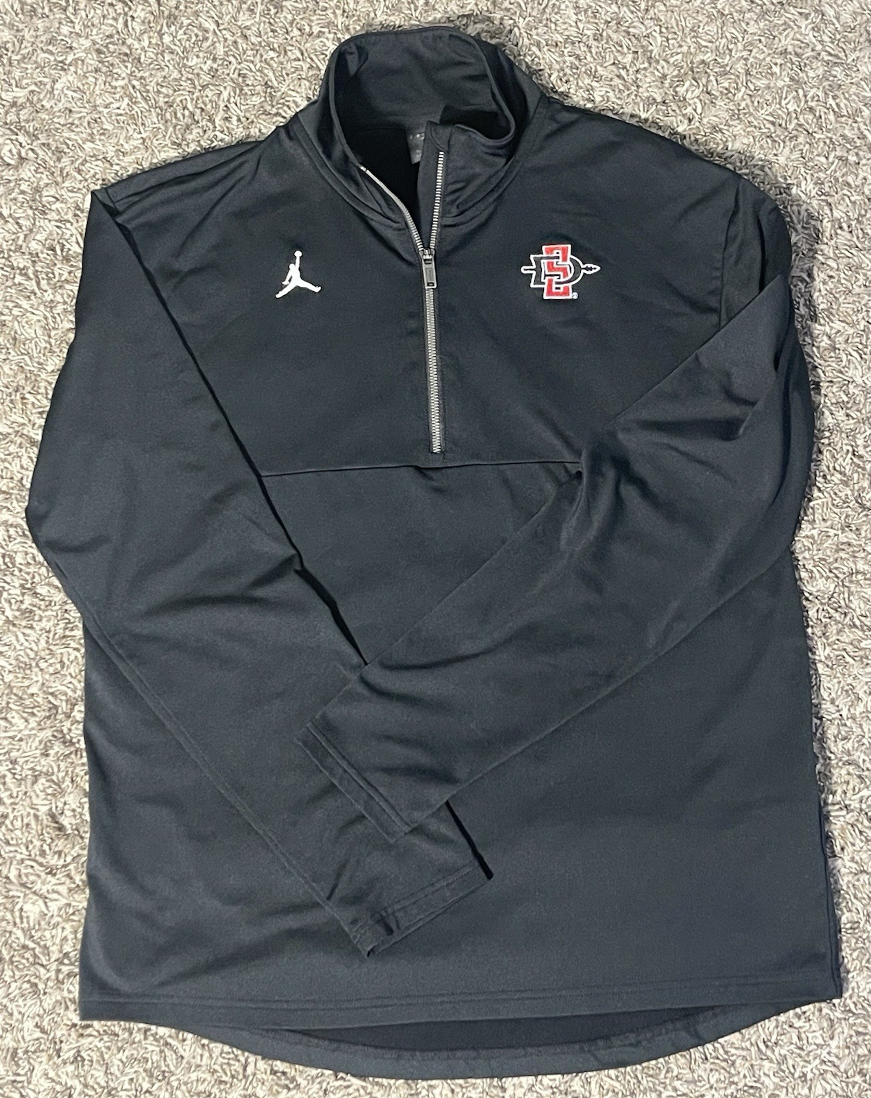 Men’s Jordan SDSU Aztecs Half Zip Size M Long Sleeve Black Used gallery